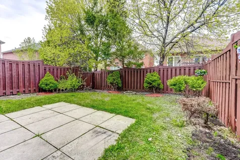 6124 Clover Ridge Crescent Mississauga ON L5N 7B2