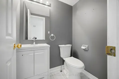 2275 Credit Valley Road Mississauga ON L5M 4N5