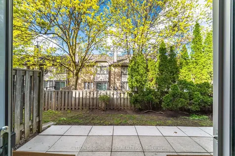 2275 Credit Valley Road Mississauga ON L5M 4N5