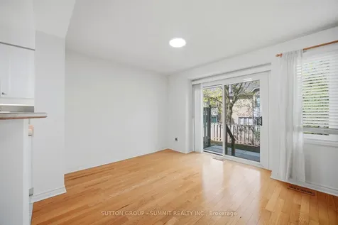 2275 Credit Valley Road Mississauga ON L5M 4N5