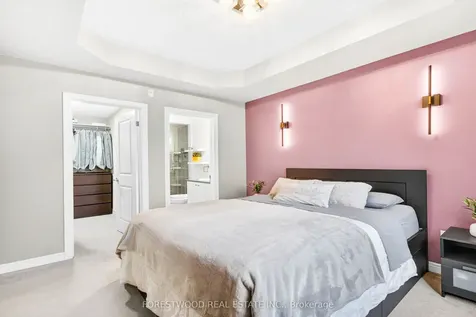 2338 Taunton Road Oakville ON L6H 0L3