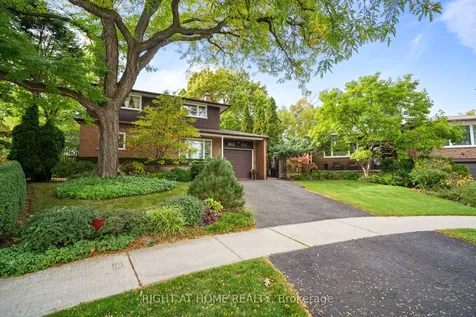 20 West Deane Valley Road Toronto ON M9B 3K5