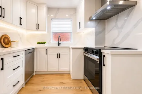 48 Lloyd Manor Road Toronto ON M9B 5H7