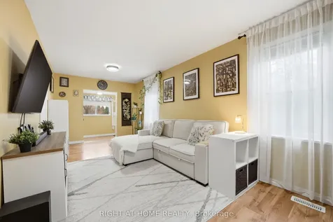 1254 Meredith Avenue Mississauga ON L5E 2E5