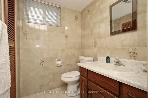 25 Sparrow Avenue Toronto ON M6A 1L5