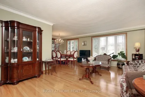 25 Sparrow Avenue Toronto ON M6A 1L5