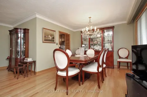 25 Sparrow Avenue Toronto ON M6A 1L5