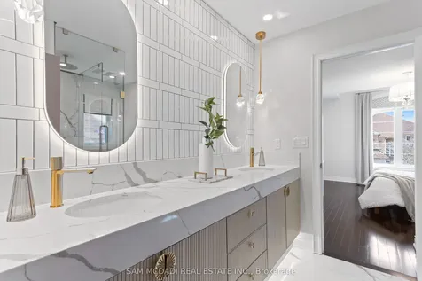 3155 Seabright Drive Mississauga ON L5M 0B4
