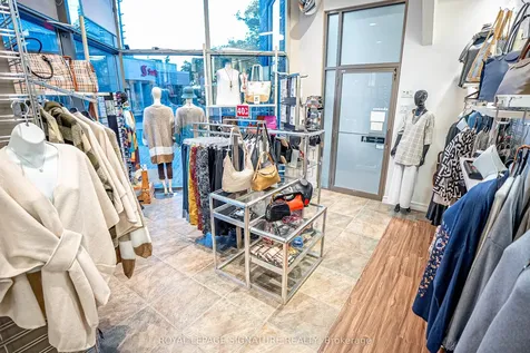 30 Eglinton Avenue W Mississauga ON L5R 3E7