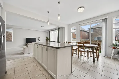 81 Enford Crescent Brampton ON L7A 4C8
