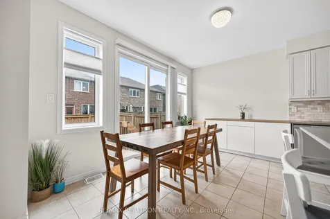 81 Enford Crescent Brampton ON L7A 4C8