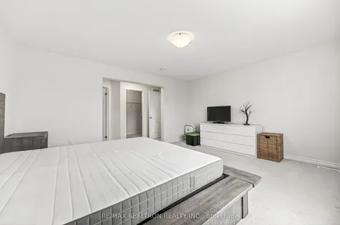 81 Enford Crescent Brampton ON L7A 4C8