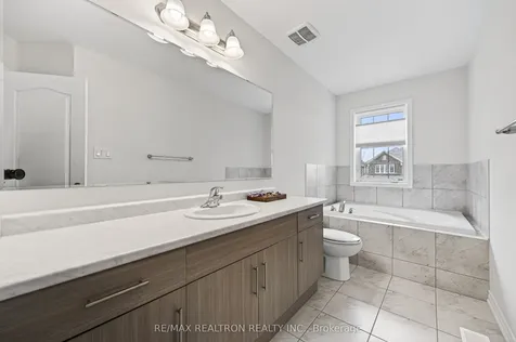 81 Enford Crescent Brampton ON L7A 4C8