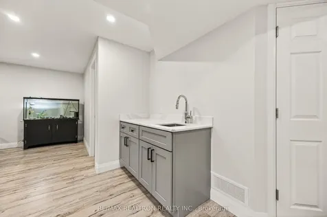81 Enford Crescent Brampton ON L7A 4C8