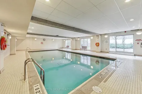 60 Southport Street Toronto ON M6S 3N4