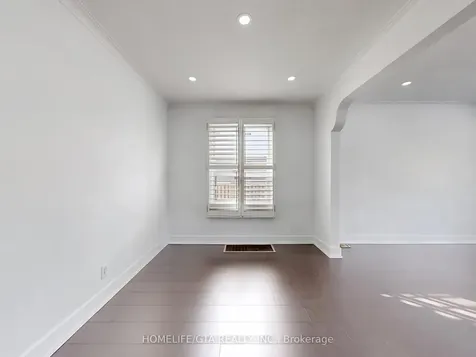 65 Whitley Avenue Toronto ON M3K 1A1