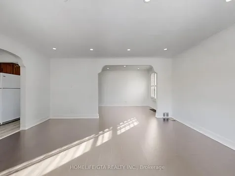 65 Whitley Avenue Toronto ON M3K 1A1