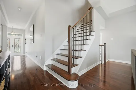 333 Sunny Meadow Boulevard Brampton ON L6R 0E9