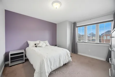 333 Sunny Meadow Boulevard Brampton ON L6R 0E9