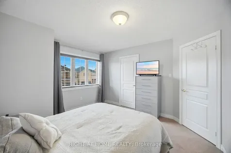 333 Sunny Meadow Boulevard Brampton ON L6R 0E9