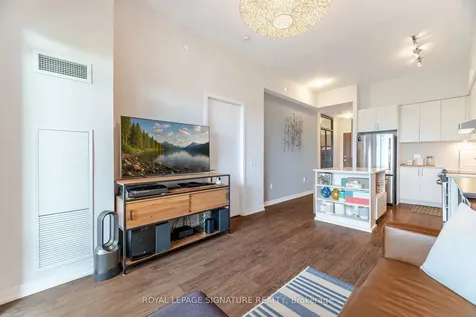 2560 Eglinton Avenue W Mississauga ON L5M 0Y3
