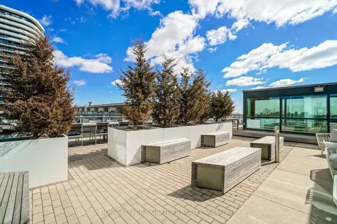 2560 Eglinton Avenue W Mississauga ON L5M 0Y3