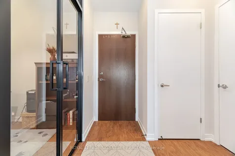 2560 Eglinton Avenue W Mississauga ON L5M 0Y3