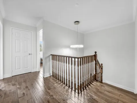 3671 Forest Bluff Crescent Mississauga ON L5N 7W7