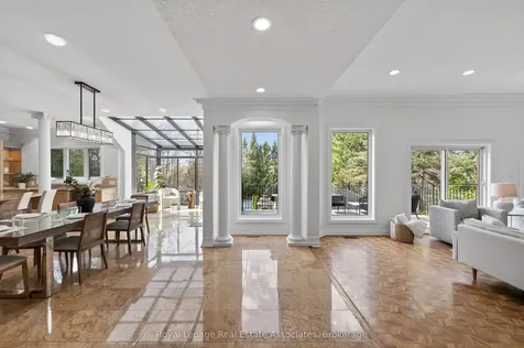 12 Westmount Park Road Toronto ON M9P 1R5