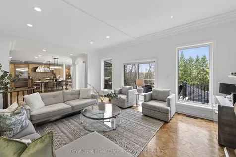 12 Westmount Park Road Toronto ON M9P 1R5