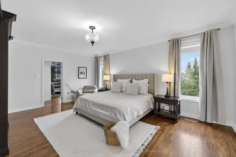 12 Westmount Park Road Toronto ON M9P 1R5