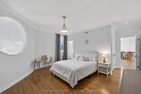 12 Westmount Park Road Toronto ON M9P 1R5