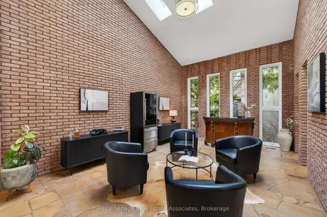12 Westmount Park Road Toronto ON M9P 1R5