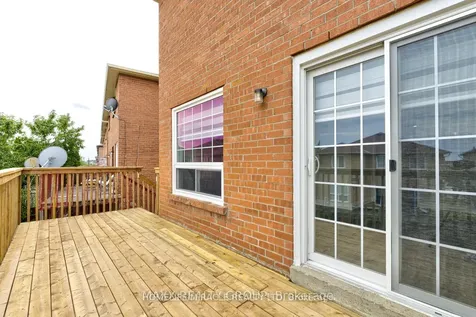 109 Woodsend Run Brampton ON L6Y 4H7