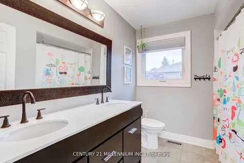 28 Bristol Avenue Brampton ON L6X 2B3