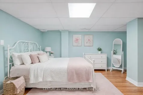 28 Bristol Avenue Brampton ON L6X 2B3