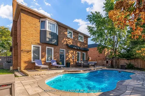 28 Bristol Avenue Brampton ON L6X 2B3