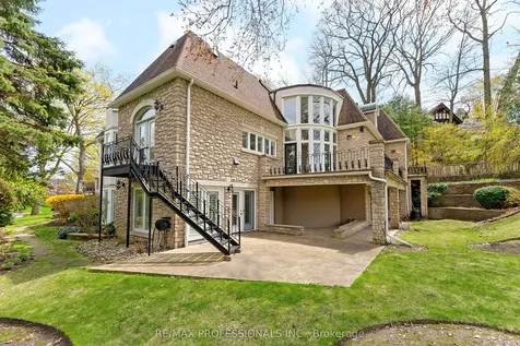 6A Edenbrook Hill Toronto ON M9A 3Z6