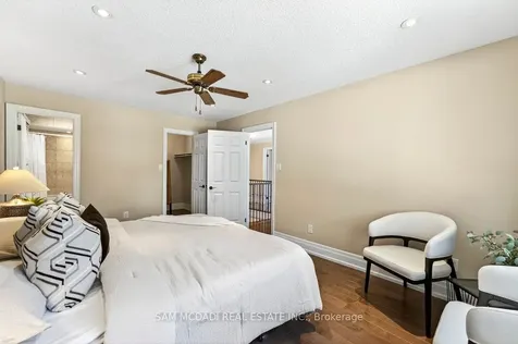 1779 Fifeshire Court Mississauga ON L5L 2T3