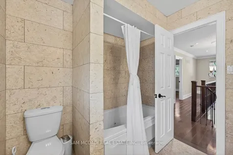 1779 Fifeshire Court Mississauga ON L5L 2T3