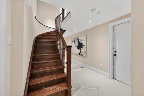 1779 Fifeshire Court Mississauga ON L5L 2T3