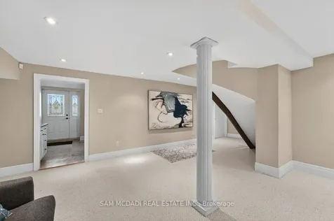1779 Fifeshire Court Mississauga ON L5L 2T3