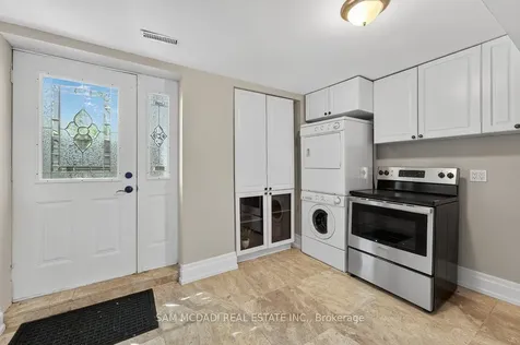 1779 Fifeshire Court Mississauga ON L5L 2T3