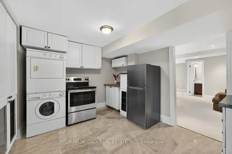1779 Fifeshire Court Mississauga ON L5L 2T3