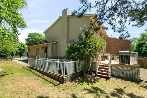 1779 Fifeshire Court Mississauga ON L5L 2T3