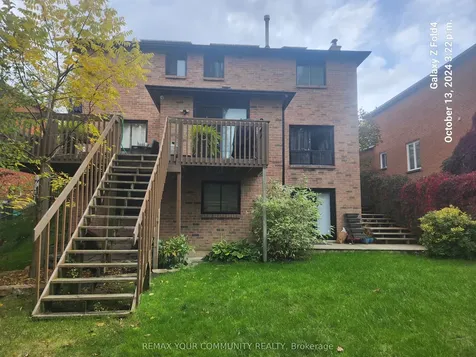 19 St. Michael's Crescent Caledon ON L7E 5Z2