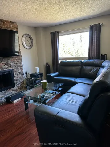 19 St. Michael's Crescent Caledon ON L7E 5Z2