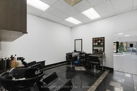665 Plains Road E Burlington ON L7T 2E8