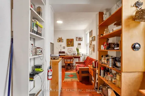 1493 Dupont Street Toronto ON M6P 3S2