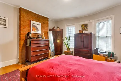 1493 Dupont Street Toronto ON M6P 3S2
